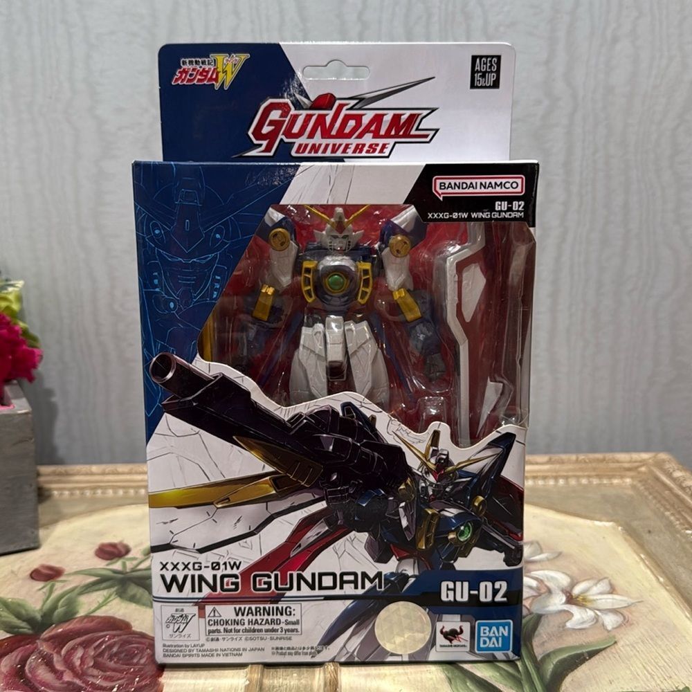 NEW Bandai Namco XXXG-01W Wing Gundam GU-02 Gundam Universe Figure New in Box
